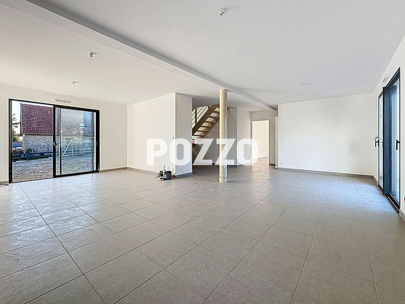 Maison - 136 m² - 6 pièces