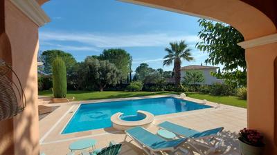 Villa - 210 m² - 6 pièces