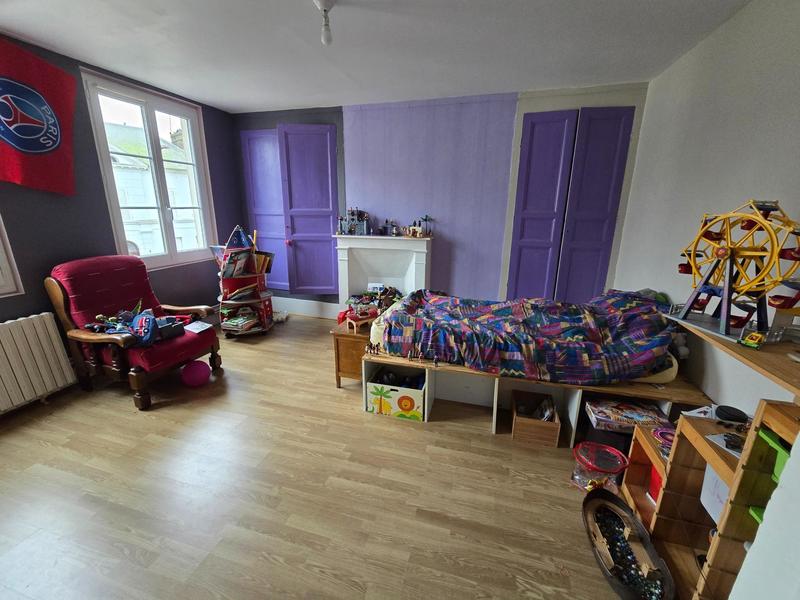 Maison de ville - 200 m² - 8 pièces