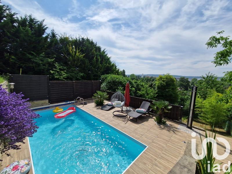 Maison - 107 m² - 5 pièces