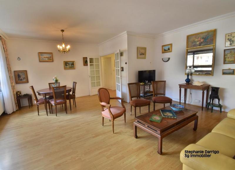 Appartement - 83 m² - 3 pièces