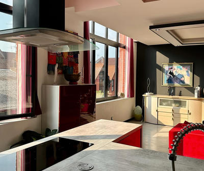 Loft - 169 m² - 5 pièces