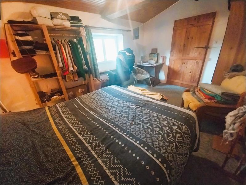 Corps de ferme - 197 m² - 8 pièces