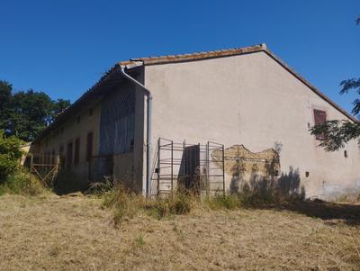 Maison - 400 m² - 1 pièce