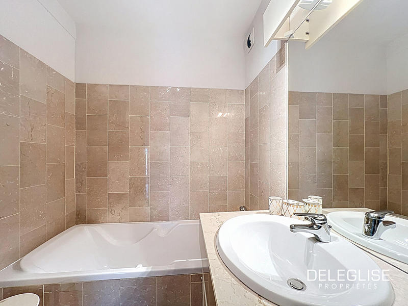 Appartement - 101 m² - 4 pièces