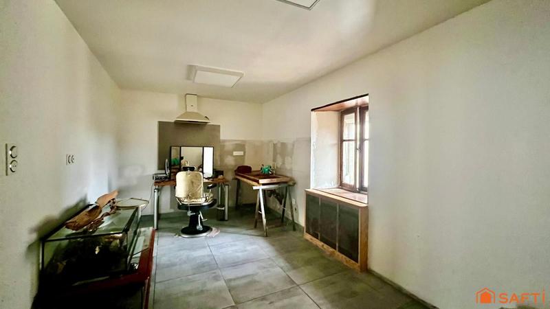 Maison - 180 m² - 6 pièces