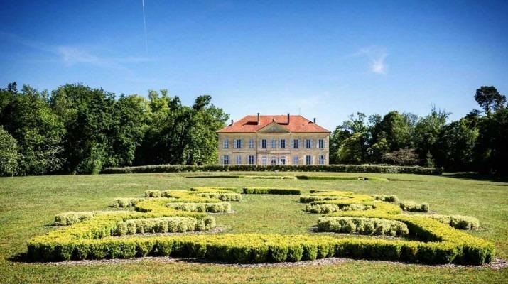 Manoir - 1 000 m² - 19 pièces