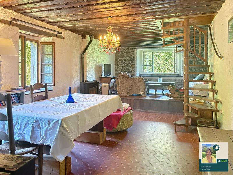 Ferme - 135 m² - 8 pièces