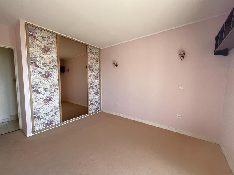 Appartement - 98 m² - 4 pièces