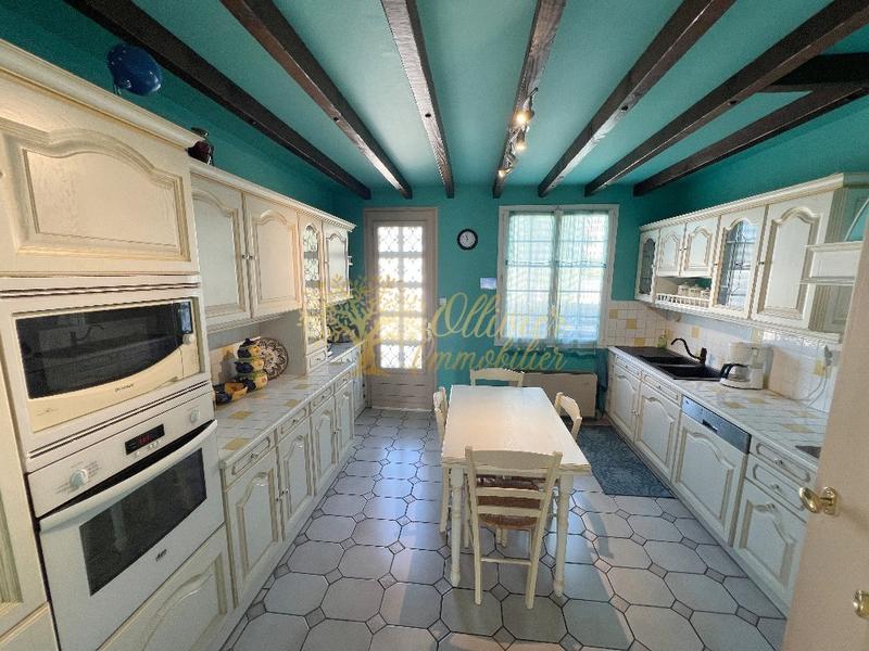 Pavillon - 130 m² - 6 pièces