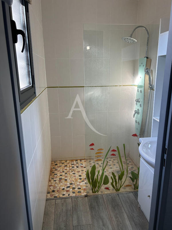 Maison - 83 m² - 3 pièces