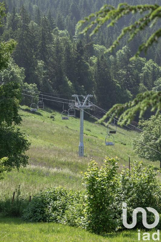 Maison - 227 m² - 8 pièces