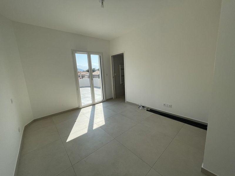 Appartement - 86 m² - 4 pièces