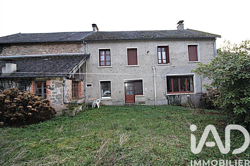 Maison de village - 155 m² - 10 pièces