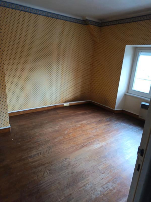 Maison - 145 m² - 10 pièces