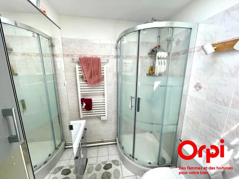 Maison - 107 m² - 5 pièces