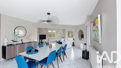 Maison - 160 m² - 7 pièces