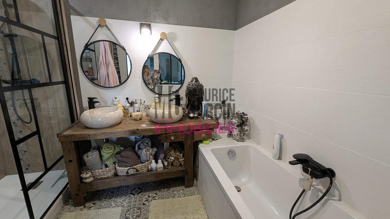 Maison - 95 m² - 4 pièces