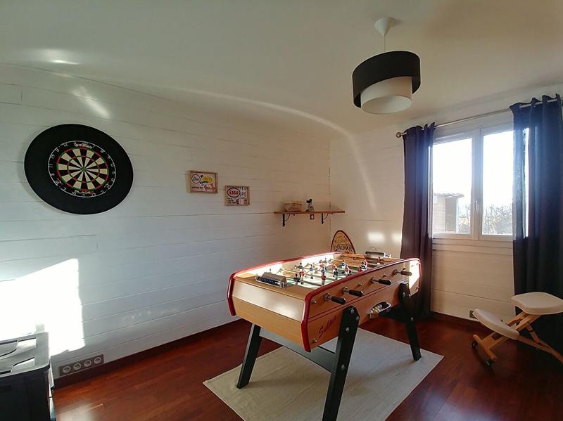 Maison - 138 m² - 6 pièces