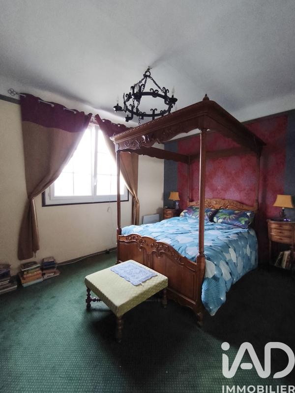 Maison - 90 m² - 5 pièces