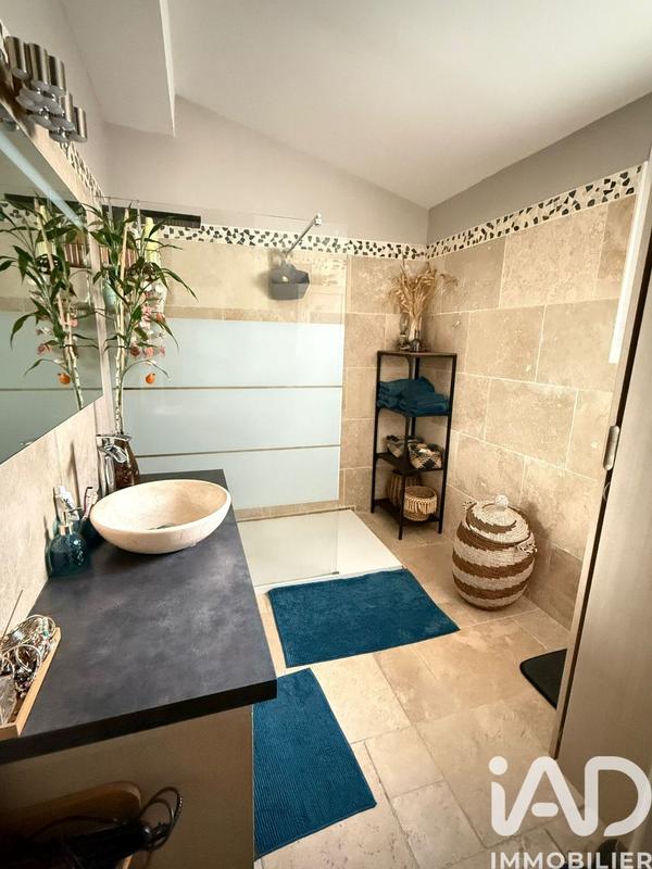 Maison - 81 m² - 3 pièces