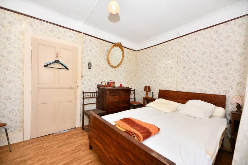 Maison ancienne - 94 m² - 6 pièces