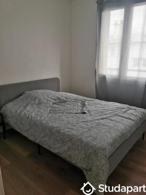 Chambre - 11 m² - 1 pièce