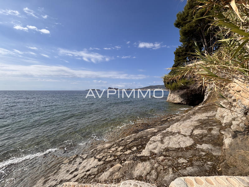 Villa - 200 m² - 5 pièces