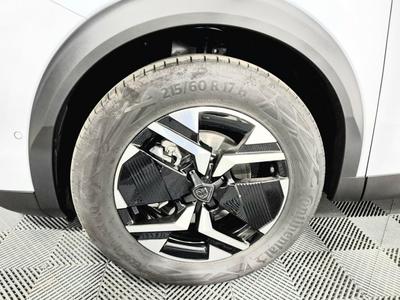 Peugeot 2008 II Hybrid 145 e-Dcs6 Allure