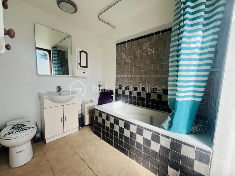 Maison - 125 m² - 5 pièces