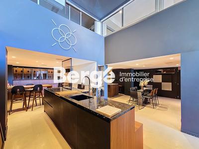 Local commercial - 200 m²