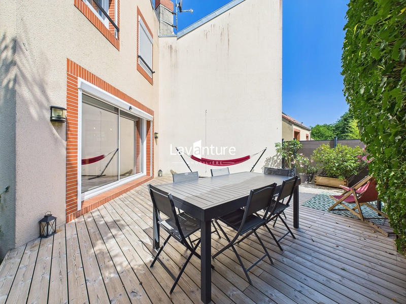 Maison contemporaine - 119 m² - 5 pièces