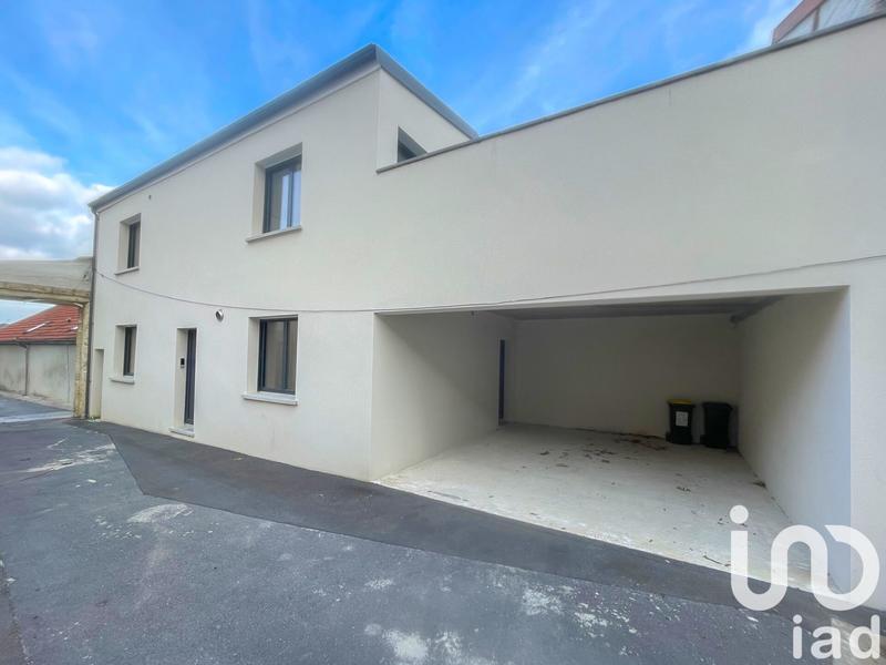 Maison - 102 m² - 4 pièces
