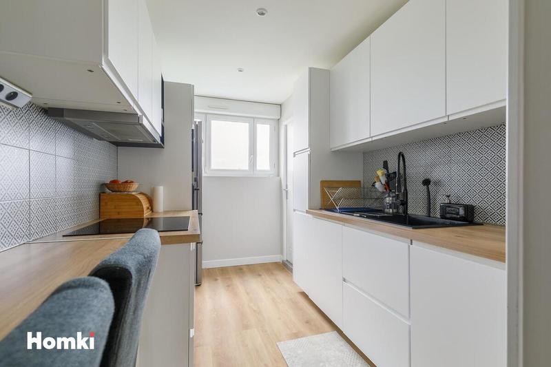 Appartement - 82 m² - 4 pièces