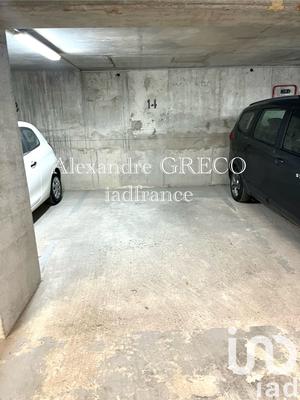 Parking - 12 m²