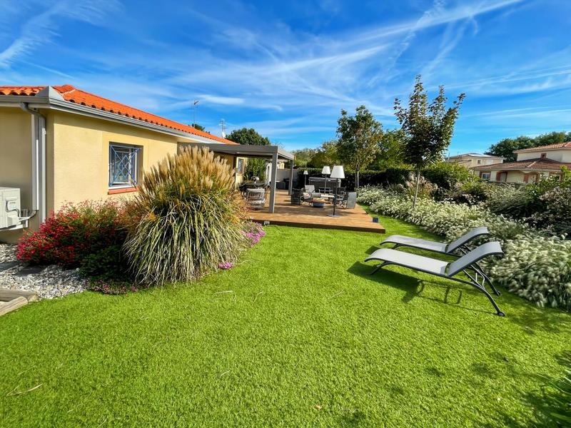 Maison - 100 m² - 4 pièces