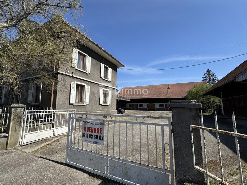 Corps de ferme - 181 m² - 8 pièces