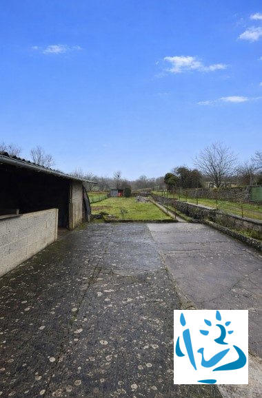 Maison - 80 m² - 5 pièces