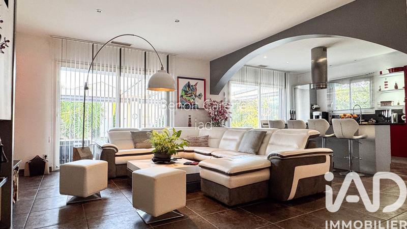 Maison - 172 m² - 6 pièces