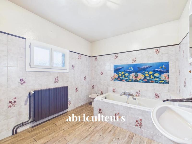 Maison ancienne - 350 m² - 10 pièces