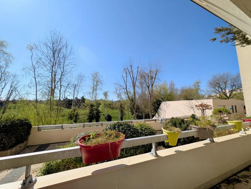 Appartement - 104 m² - 4 pièces