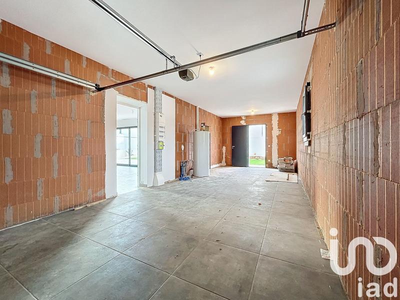 Maison - 104 m² - 4 pièces