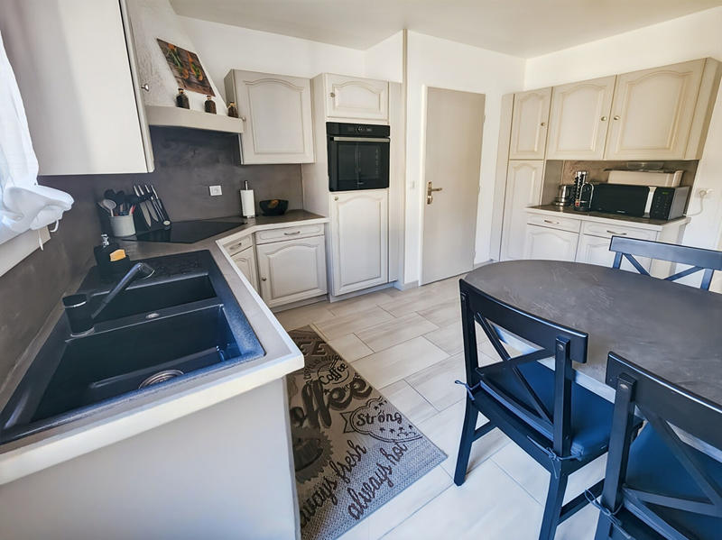 Maison - 126 m² - 7 pièces