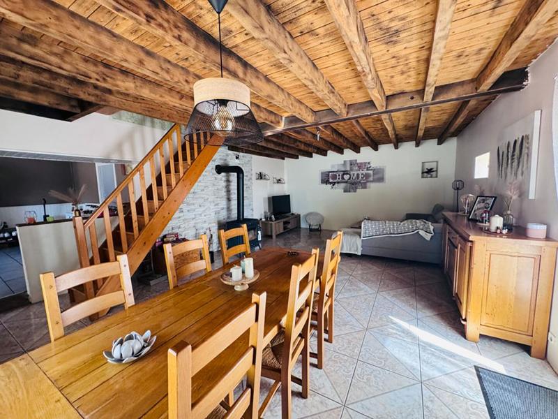 Maison - 144 m² - 6 pièces