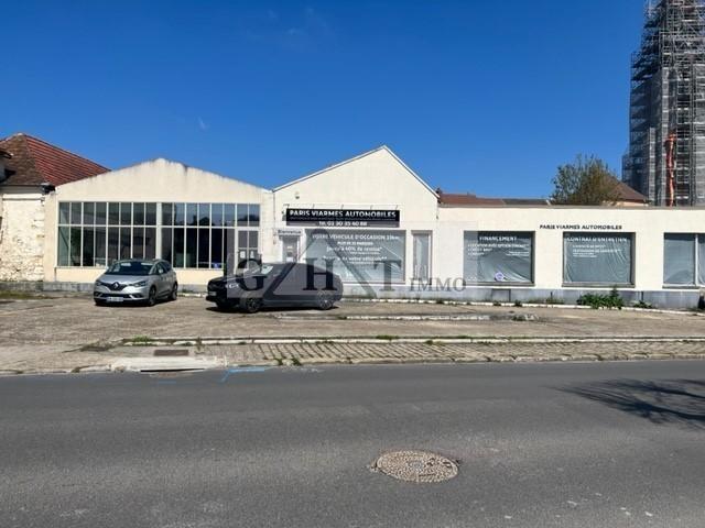 Local commercial - 760 m²