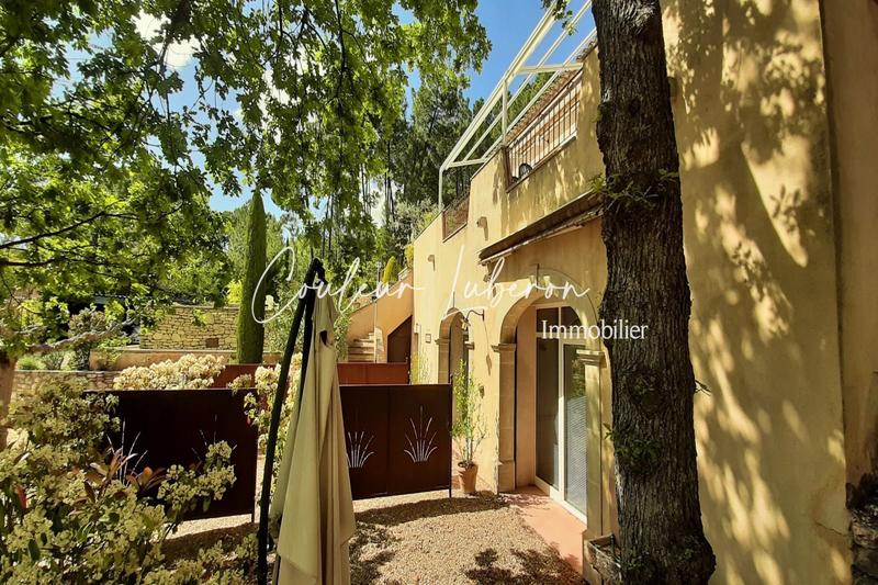 Maison - 310 m² - 14 pièces