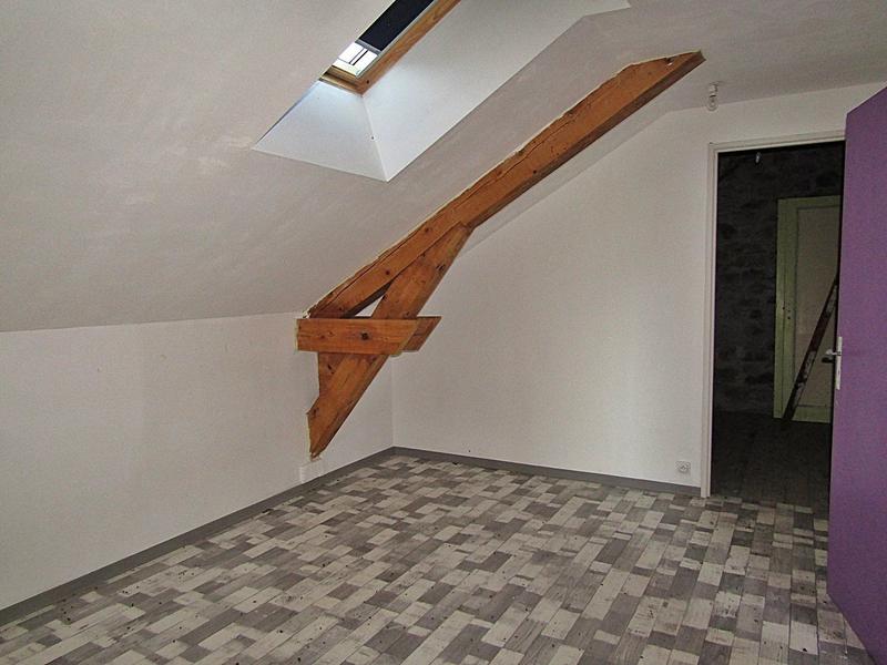 Maison - 108 m² - 7 pièces