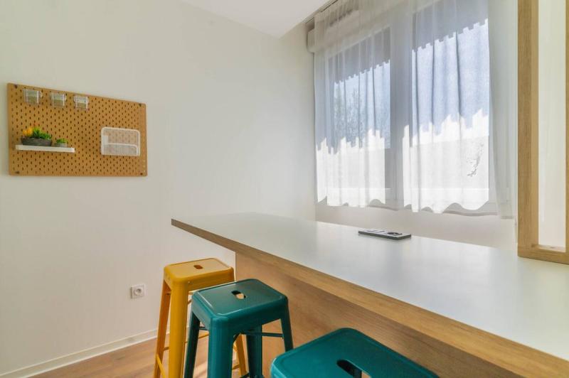 Chambre - 14 m² - 1 pièce