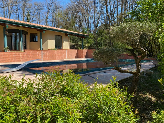 Villa - 136 m² - 5 pièces