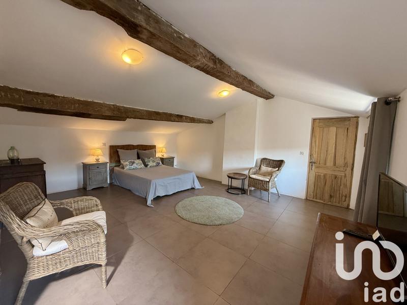 Maison - 400 m² - 17 pièces